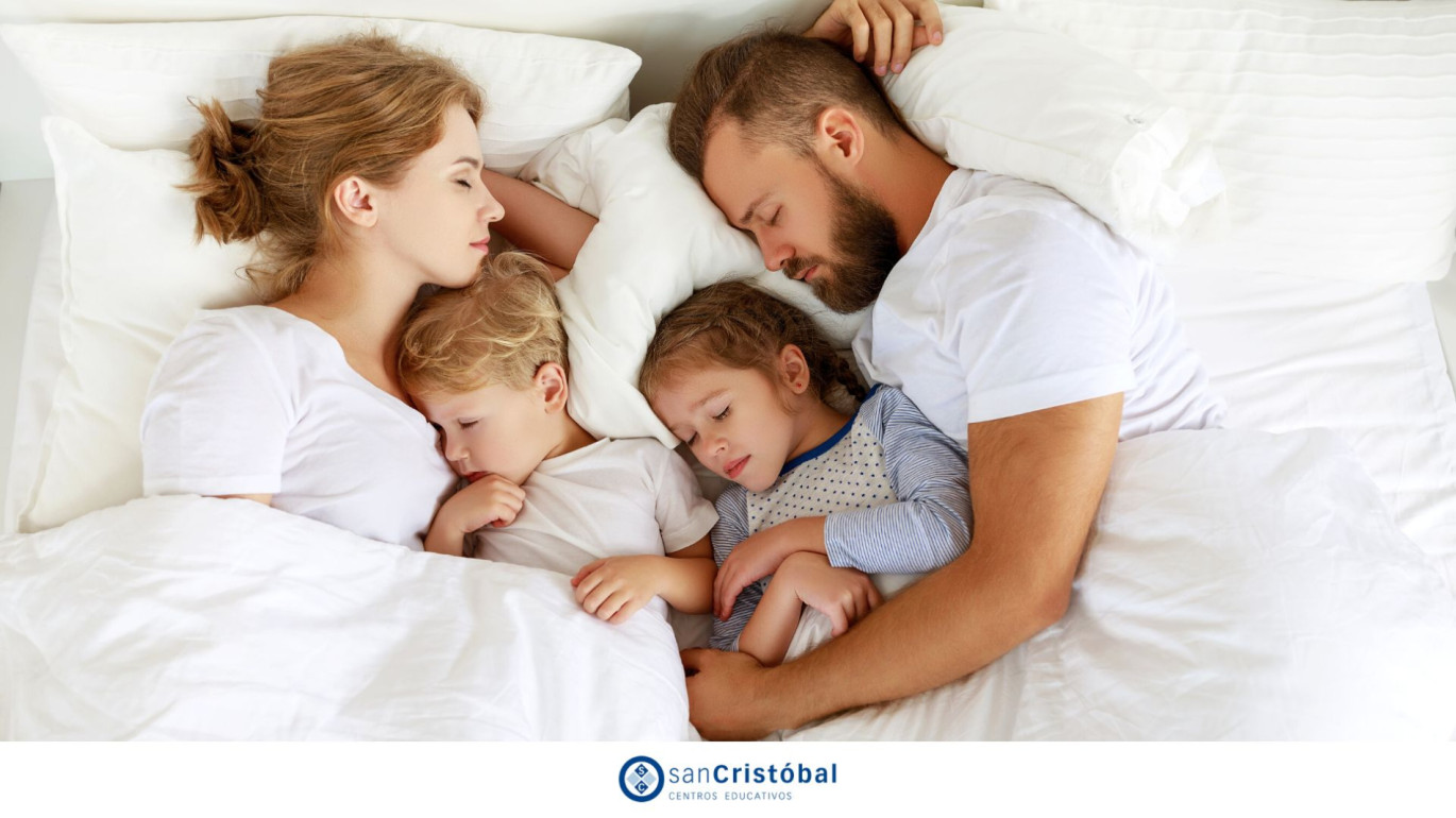 Hasta cuándo deben dormir los bebés con sus padres?